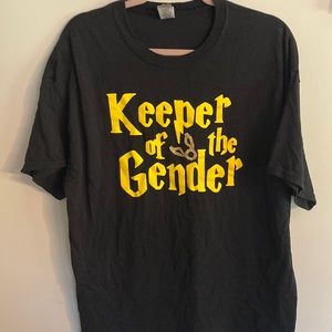 🟢10/$10 - Harry Potter themed tee